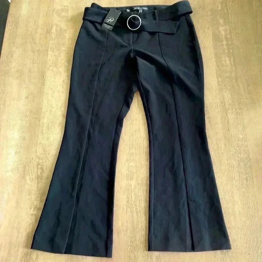 Adrianna Papell cropped flare pants, NWT size 6